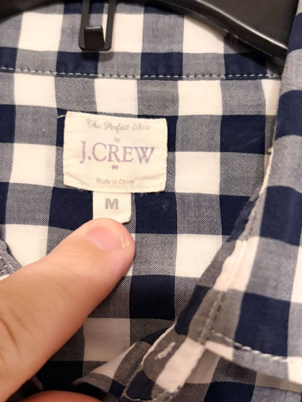 Women's J. Crew The Perfect Shirt Navy Blue White Plaid Button Down Size Medium - Picture 2 of 2
